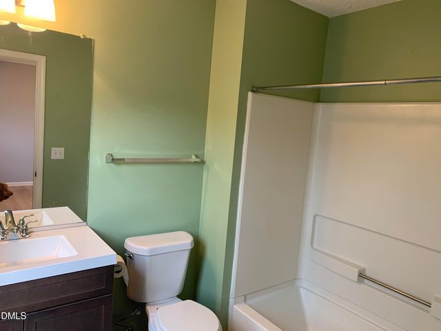 204 Climbing Ivy Court, Cary, NC 27511