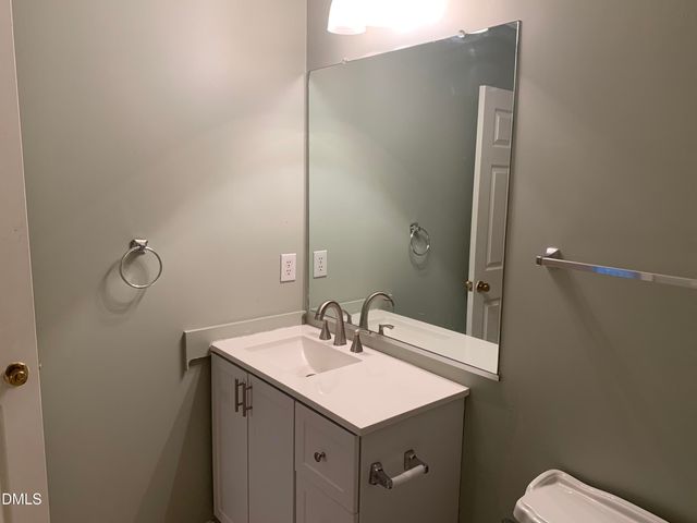 204 Climbing Ivy Court, Cary, NC 27511