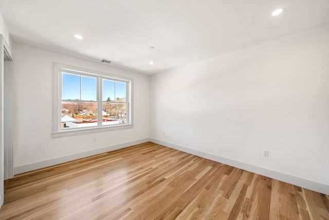 6-8 South 3, Stoneham, MA 02180