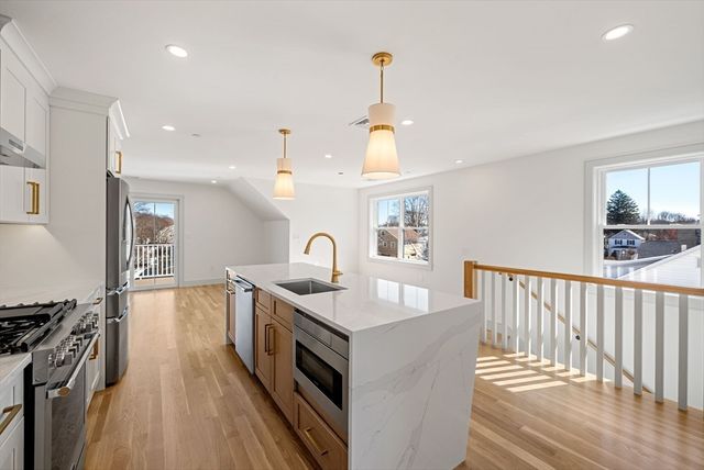 6-8 South 3, Stoneham, MA 02180