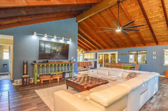 353 & 357 Johnson Road, O'fallon, IL 62269