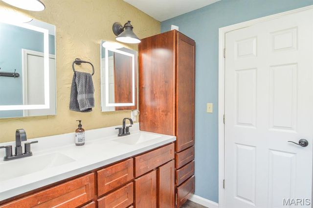 353 & 357 Johnson Road, O'fallon, IL 62269