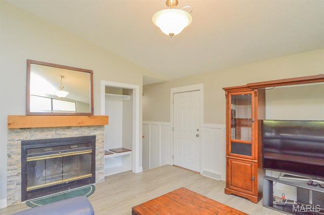 353 & 357 Johnson Road, O'fallon, IL 62269