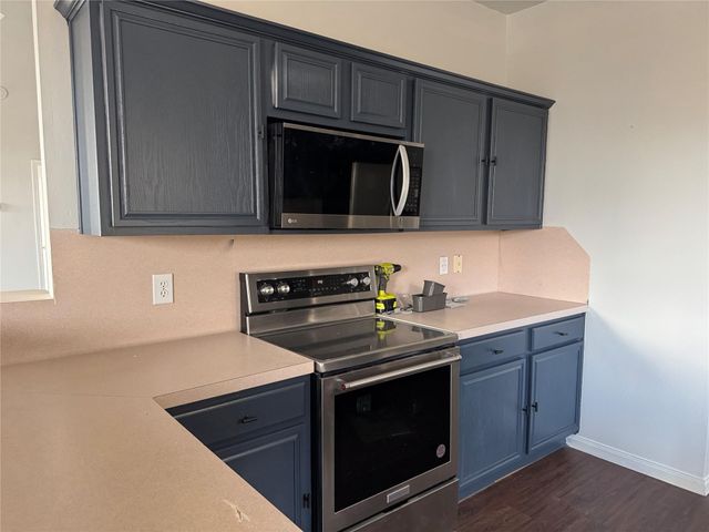 1915 Laurel Bay Drive, Houston, TX 77014