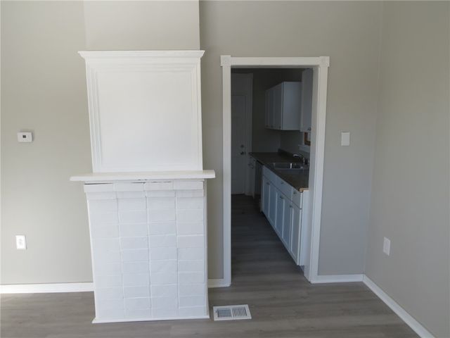 301 Paur St, Mt Washington, PA 15211