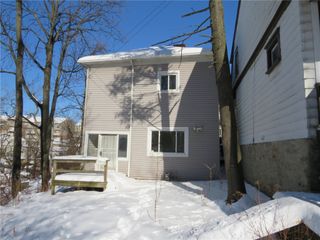 301 Paur St, Mt Washington, PA 15211