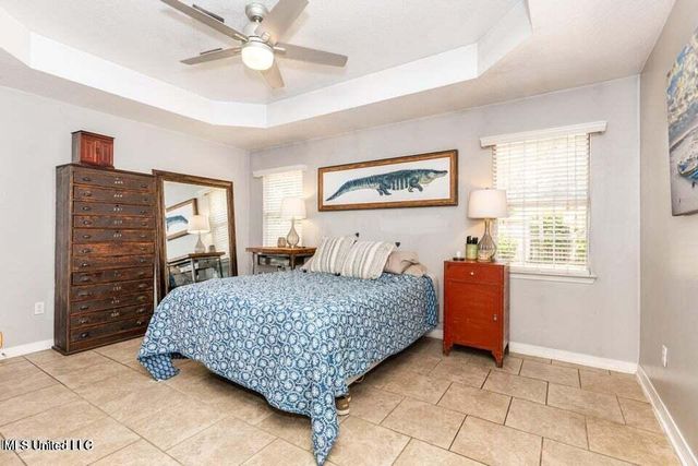 8500 Clamshell Avenue, Ocean Springs, MS 39564