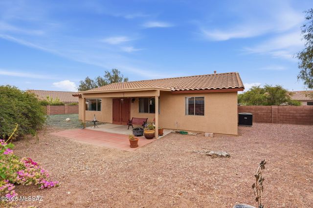 1235 S Star Shadow Drive, Tucson, AZ 85713