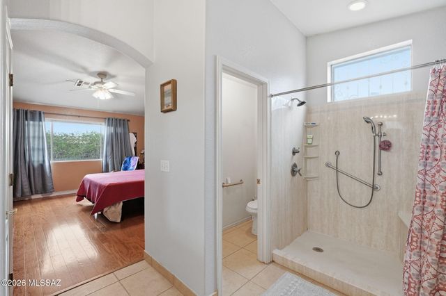 1235 S Star Shadow Drive, Tucson, AZ 85713