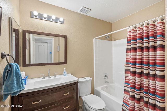 1235 S Star Shadow Drive, Tucson, AZ 85713