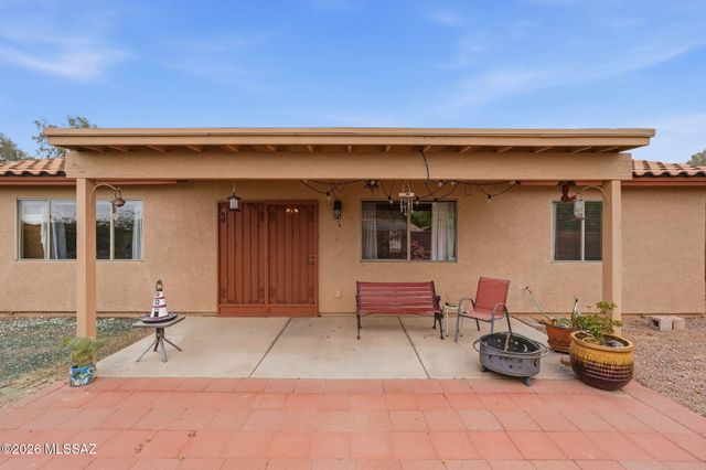 1235 S Star Shadow Drive, Tucson, AZ 85713