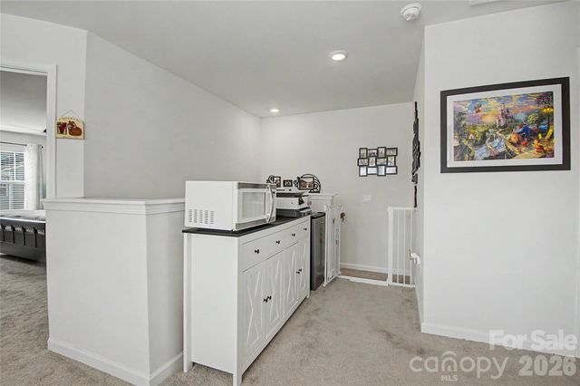 33 Cedar Hill Road, Hendersonville, NC 28792
