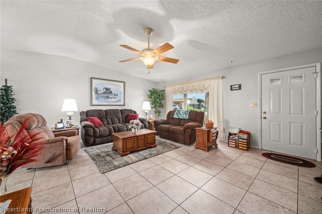 3914 Sunbird Circle, Sebring, FL 33872
