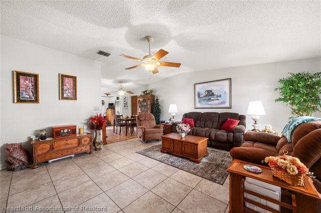 3914 Sunbird Circle, Sebring, FL 33872