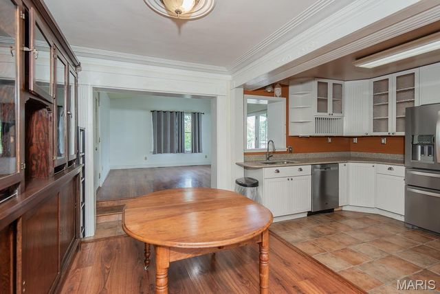 9211 Alpine Drive, Affton, MO 63123
