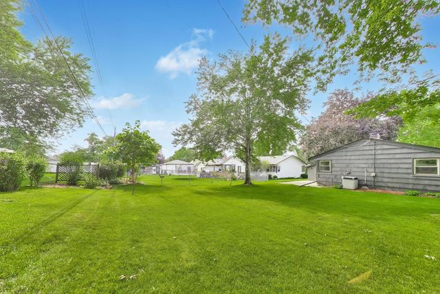 267 Panama Avenue, Hampshire, IL 60140