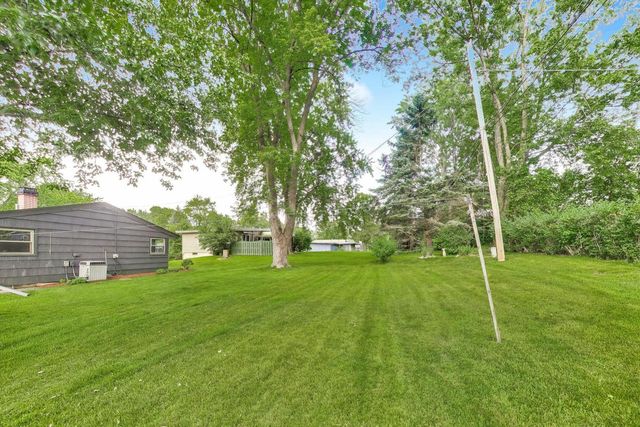 267 Panama Avenue, Hampshire, IL 60140