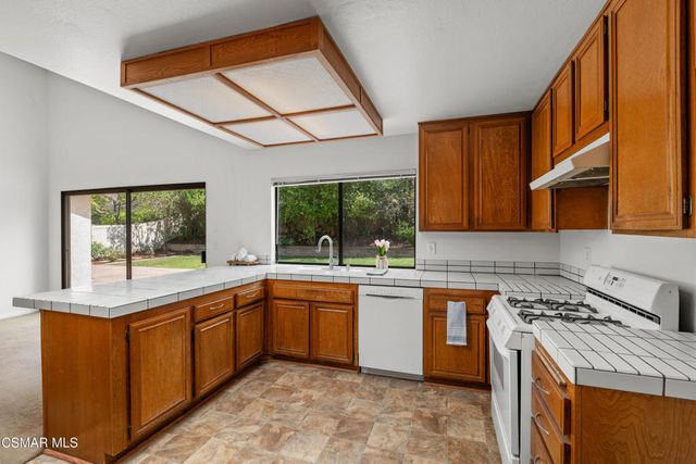 1970 Ferndale Place, Thousand Oaks, CA 91360