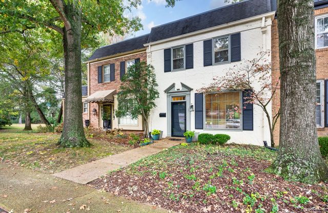 4400 Belmont Park Ter Apt 141, Nashville, TN 37215