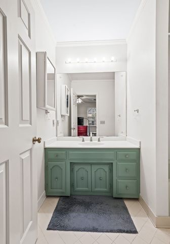 4400 Belmont Park Ter Apt 141, Nashville, TN 37215