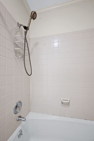 4400 Belmont Park Ter Apt 141, Nashville, TN 37215