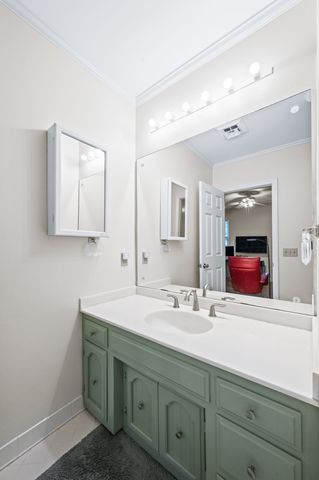 4400 Belmont Park Ter Apt 141, Nashville, TN 37215