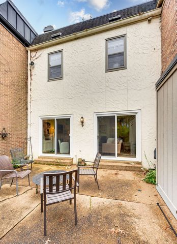 4400 Belmont Park Ter Apt 141, Nashville, TN 37215