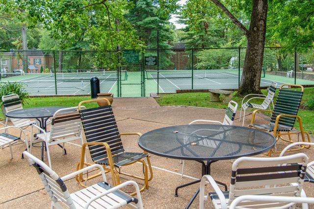 4400 Belmont Park Ter Apt 141, Nashville, TN 37215