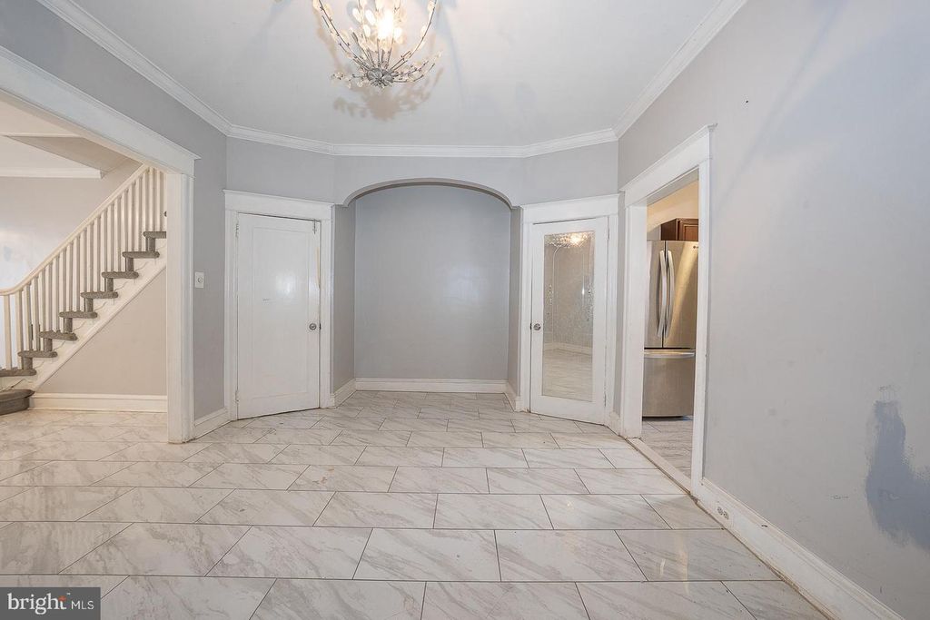 Image 14 of property listing at 232 COPLEY RD, Upper Darby, PA 19082