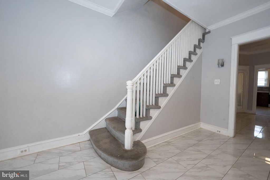 Image 20 of property listing at 232 COPLEY RD, Upper Darby, PA 19082