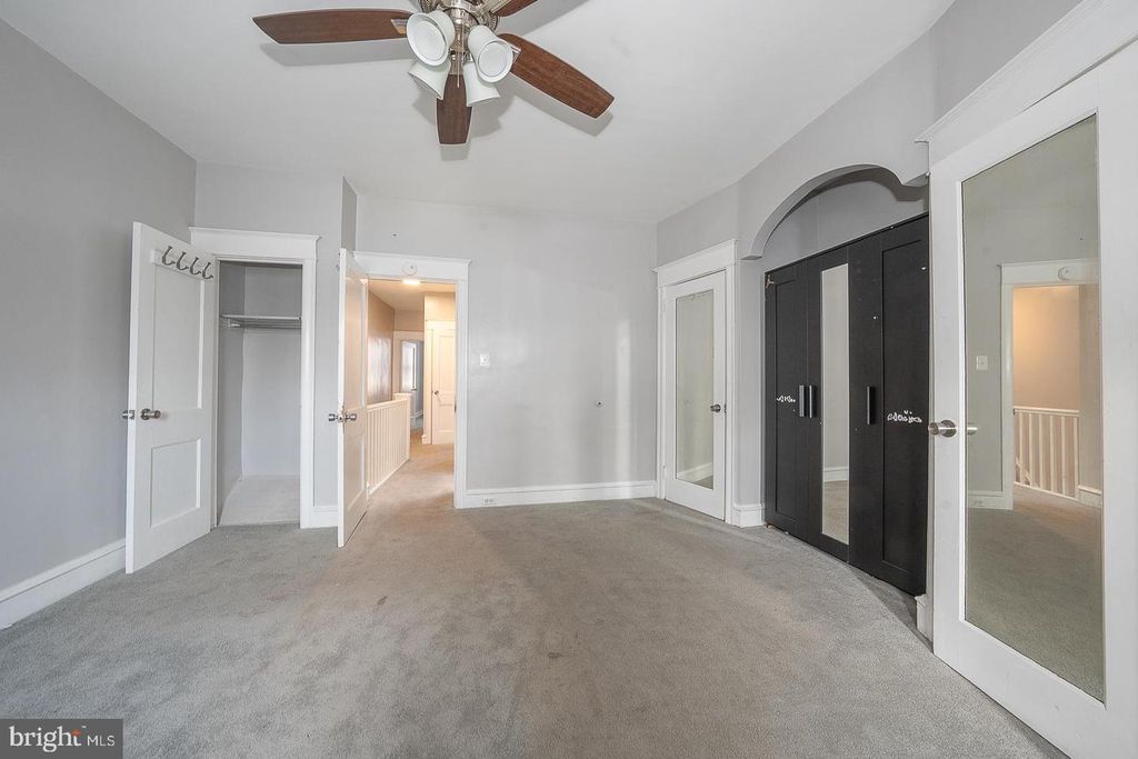 Image 25 of property listing at 232 COPLEY RD, Upper Darby, PA 19082