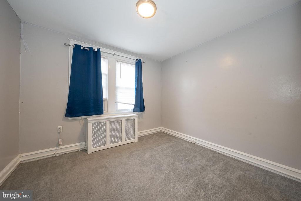 Image 32 of property listing at 232 COPLEY RD, Upper Darby, PA 19082