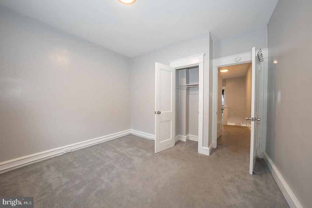 Image 33 of property listing at 232 COPLEY RD, Upper Darby, PA 19082