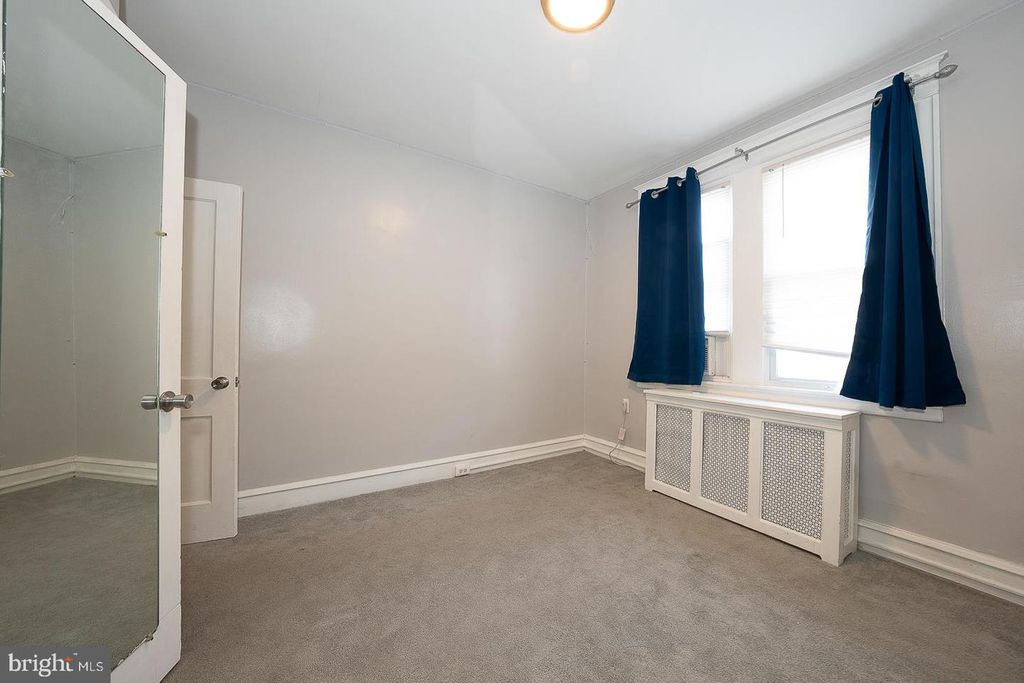 Image 34 of property listing at 232 COPLEY RD, Upper Darby, PA 19082