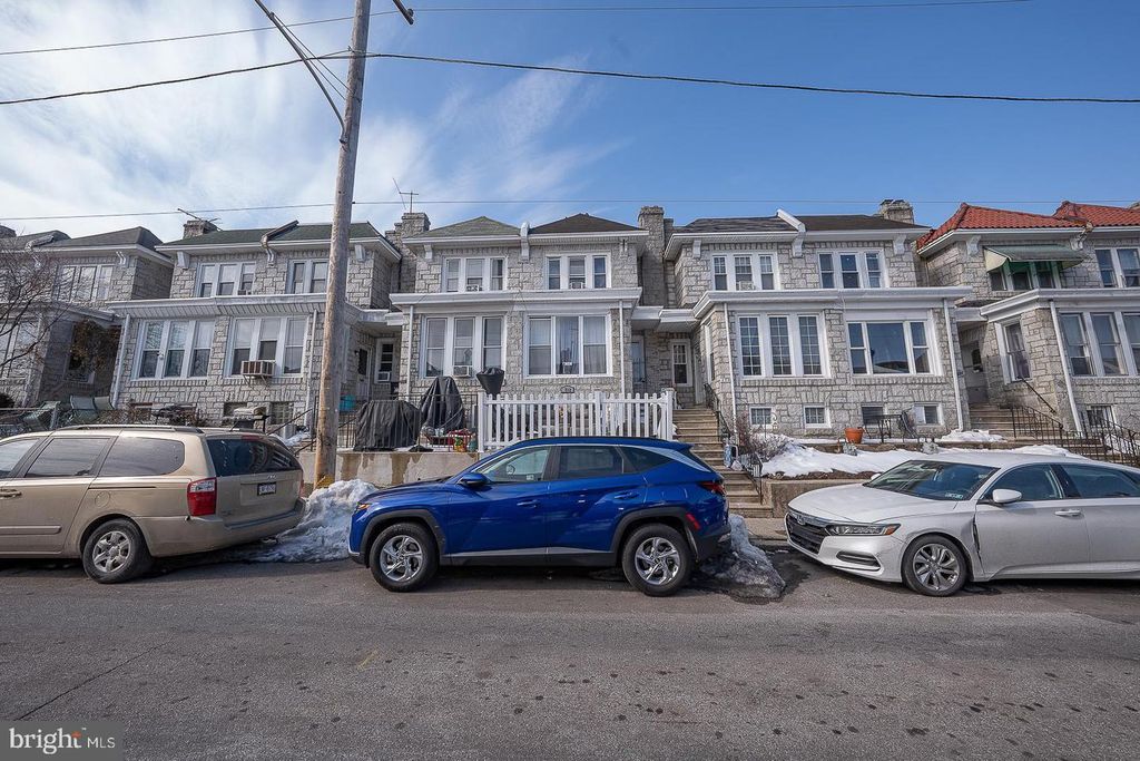 Image 44 of property listing at 232 COPLEY RD, Upper Darby, PA 19082