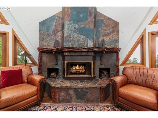 46615 HIGHWAY 101, Neskowin, OR 97149