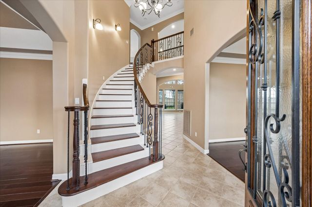 58 Pebble Beach Court, Jersey Village, TX 77064