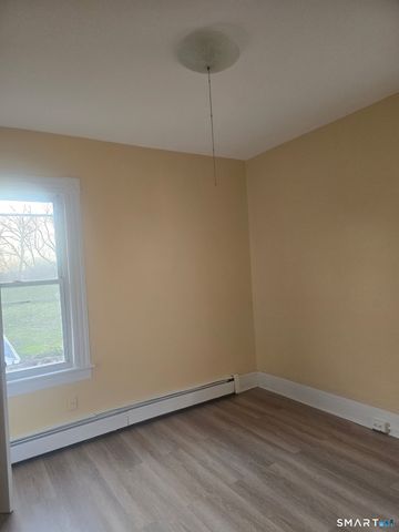 10 Cherry Street, East Hartford, CT 06108