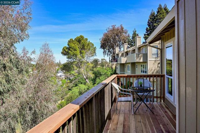 523 Thistle Cir, Martinez, CA 94553