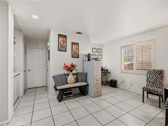 17956 Kendall Circle, Adelanto, CA 92301