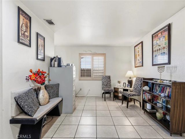 17956 Kendall Circle, Adelanto, CA 92301
