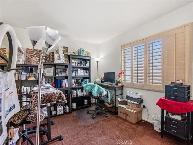 17956 Kendall Circle, Adelanto, CA 92301