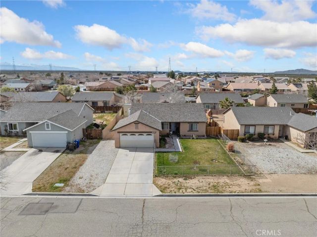 17956 Kendall Circle, Adelanto, CA 92301