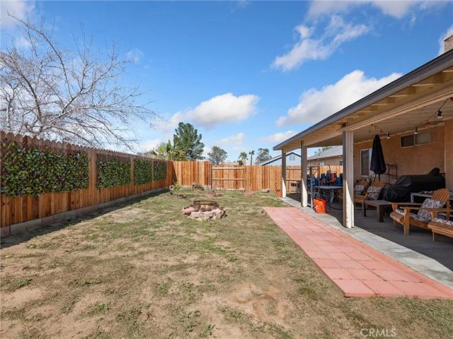 17956 Kendall Circle, Adelanto, CA 92301
