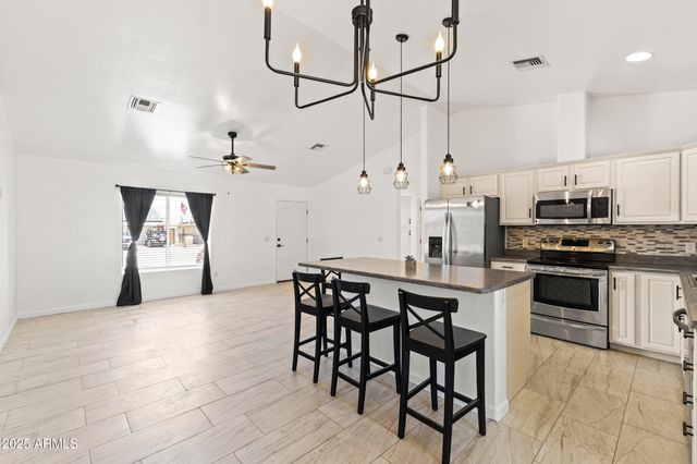 9343 W PINEVETA Drive, Arizona City, AZ 85123