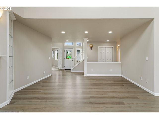 1220 2ND St, Columbia City, OR 97018