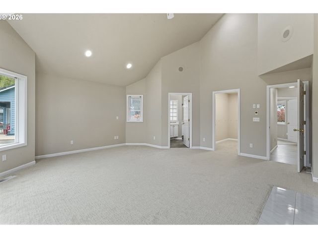 1220 2ND St, Columbia City, OR 97018