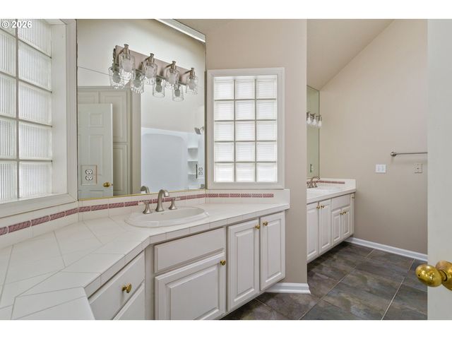 1220 2ND St, Columbia City, OR 97018