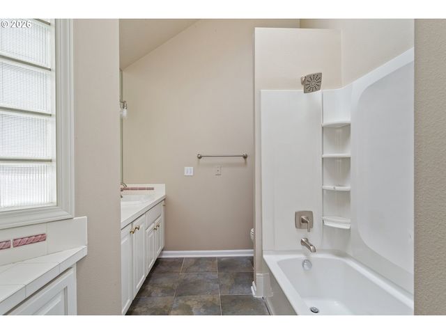 1220 2ND St, Columbia City, OR 97018