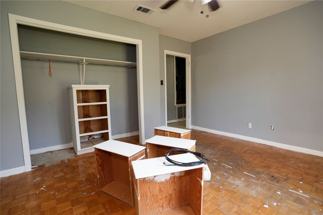 650 Hyde Park Place, Shreveport, LA 71108